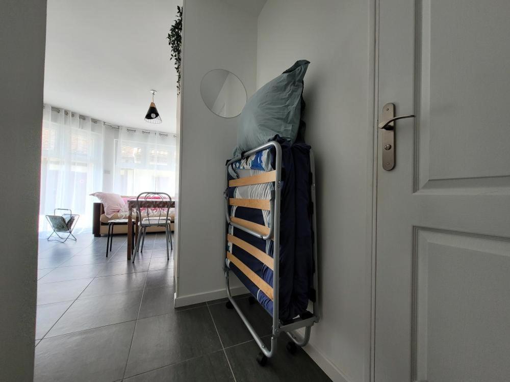 Appartement Salbris- Parking Gratuit Exterior foto