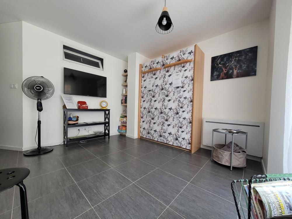 Appartement Salbris- Parking Gratuit Exterior foto